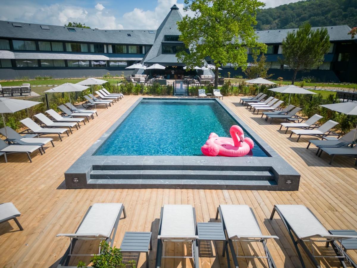 Miura Hotel Voglans Exterior photo
